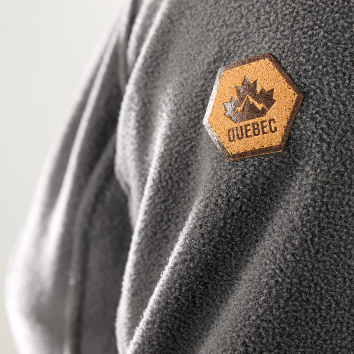 Polar Quebec Pardo Mujer Gris